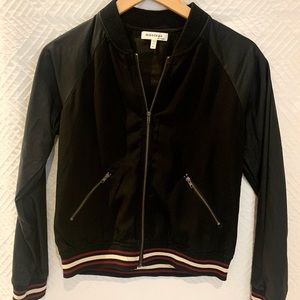 Monteau Bomber Jacket in Black